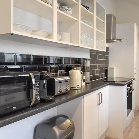 Driftwood Scarborough