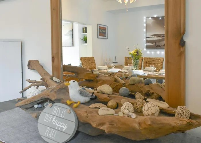 بيت للعطل Driftwood *